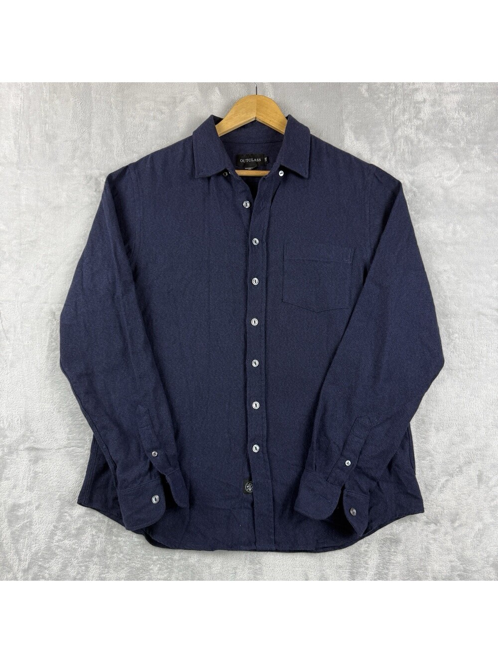 Outclass Mens Navy Blue Button-Up Shirt L Canada Made Smart Casual Soft Preppy